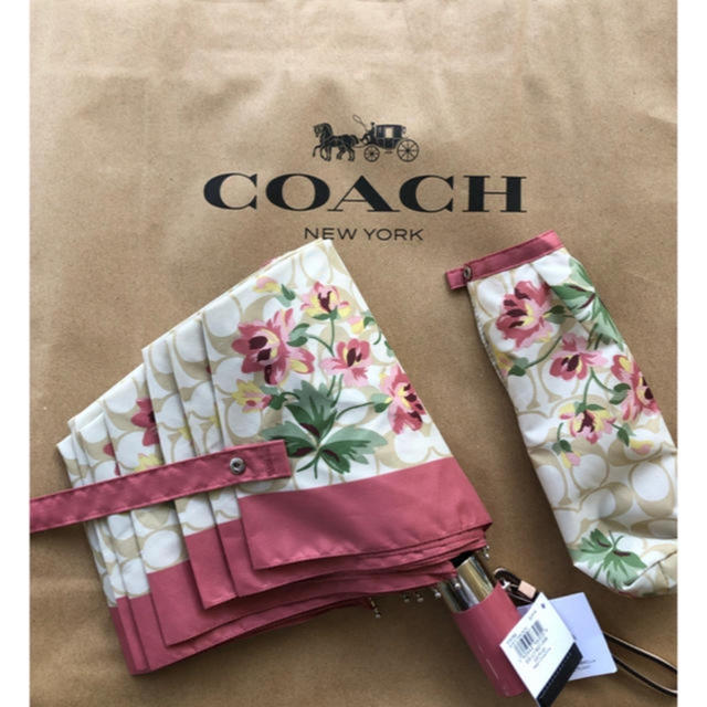 COACH(コーチ)のコーチ　かわいい花柄の折り畳み傘 レディースのファッション小物(傘)の商品写真