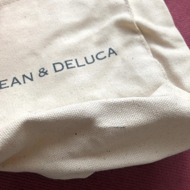 DEAN & DELUCA(ディーンアンドデルーカ)の上のみ　DEAN&DELUCA ディーンアンドデルーカポーチ　付録　ランチバッグ レディースのファッション小物(ポーチ)の商品写真