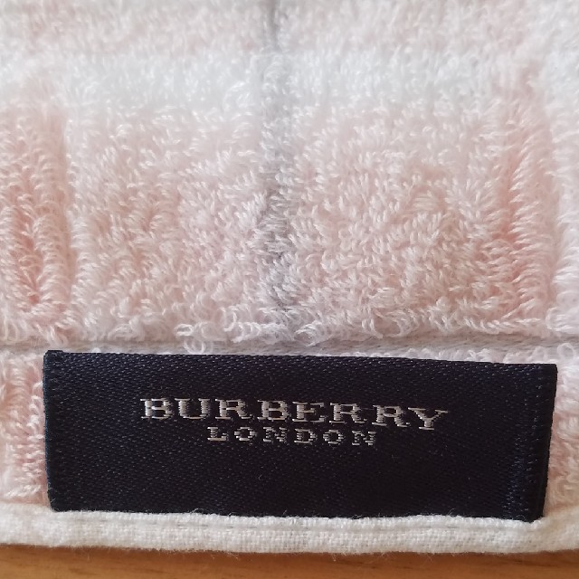 BURBERRY(バーバリー)のバーバリー　タオルハンカチ　チェック レディースのファッション小物(ハンカチ)の商品写真