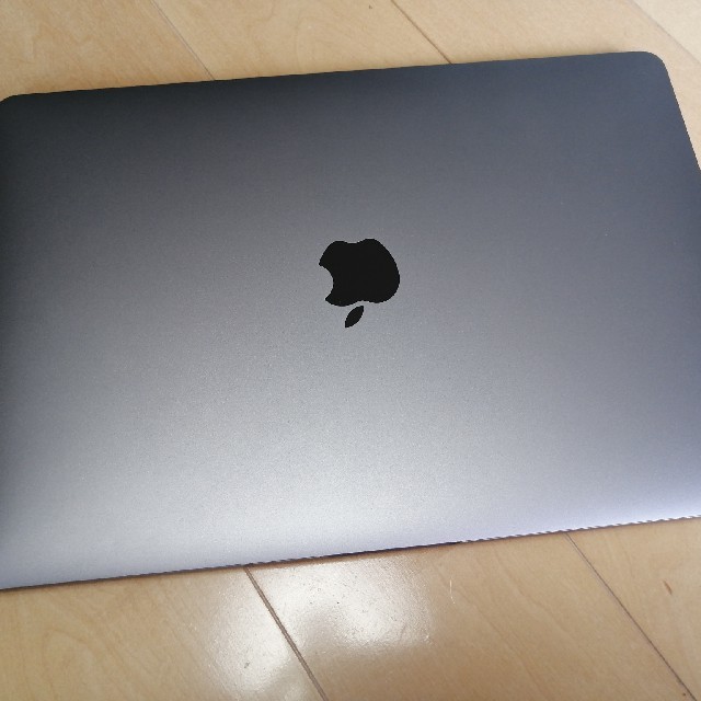 MacBook Pro 2017/13インチ スペースグレー