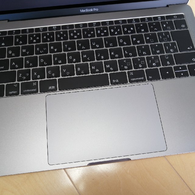 Mac (Apple)(マック)のMacBook Pro 2017/13インチ スペースグレー スマホ/家電/カメラのPC/タブレット(ノートPC)の商品写真