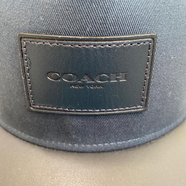 COACH(コーチ)のKC様専用　COACH ジャガード　レザーキャップ　ネイビー メンズの帽子(キャップ)の商品写真
