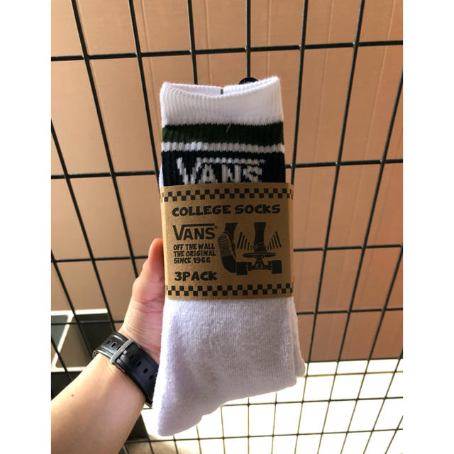 VANS(ヴァンズ)の希少　完売品　vans 3足ソックス キムタク着用 Ｍサイズ メンズのレッグウェア(ソックス)の商品写真