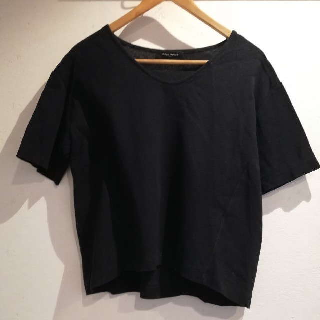 UNITED ARROWS(ユナイテッドアローズ)のUNITED ARROWSブラックトップス レディースのトップス(Tシャツ(半袖/袖なし))の商品写真