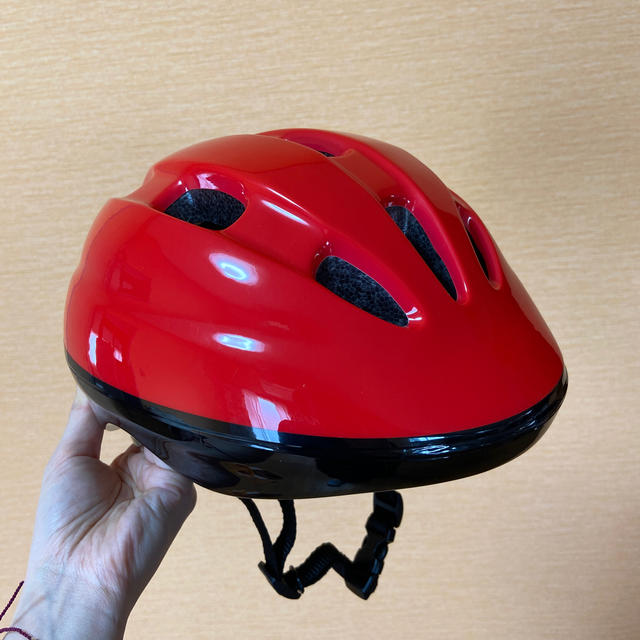 子供用ヘルメット 赤の通販 By Coco S Shop ラクマ