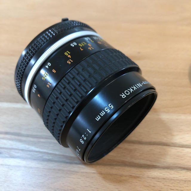 ニコンのレンズ Micro-Nikkor 55mm F2.8 美品52mm