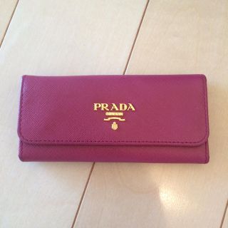 プラダ(PRADA)のPRADA キーケース 美品(キーケース)