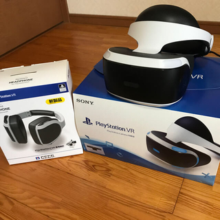 プレイステーションヴィーアール(PlayStation VR)のVR専用イヤホン付き PS4 PSVR Camera同梱版　(家庭用ゲーム機本体)