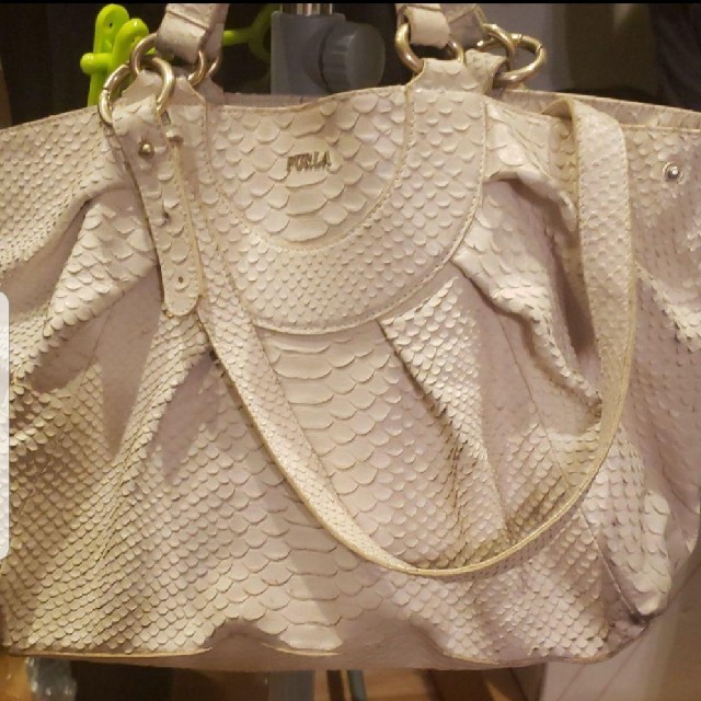 FURLA 1
