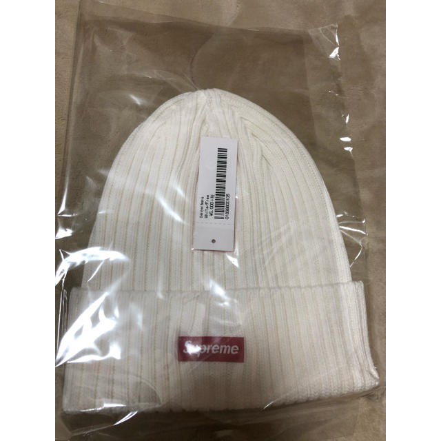 Supreme(シュプリーム)の【未使用新品】Overdyed Beanie SS20 白 メンズの帽子(ニット帽/ビーニー)の商品写真