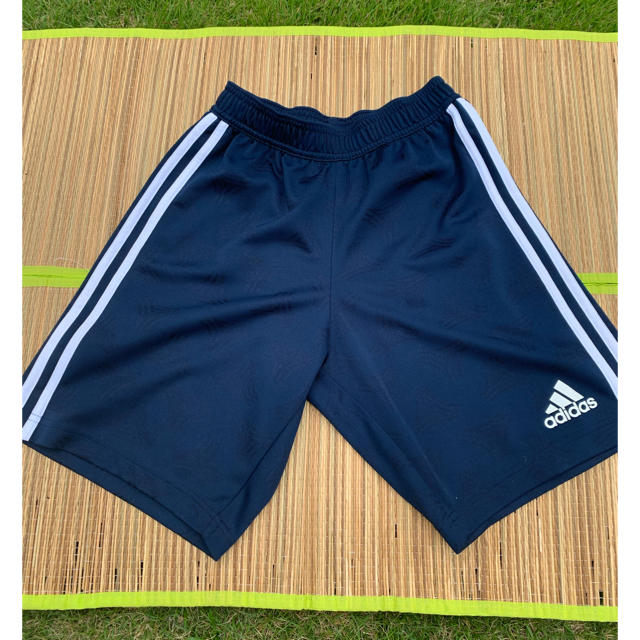 adidas(アディダス)のadidas アディダス サッカー ウェア パンツ キッズ/ベビー/マタニティのキッズ服男の子用(90cm~)(パンツ/スパッツ)の商品写真