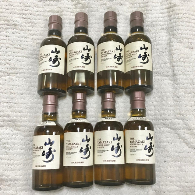 サントリー(サントリー)のサントリー  山崎  180ml 8本セット 未開封 新品 シングルモルト 食品/飲料/酒の酒(ウイスキー)の商品写真