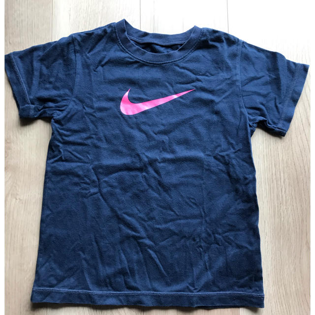 adidas(アディダス)の★NIKE 半袖Tシャツ　120cm★ キッズ/ベビー/マタニティのキッズ服男の子用(90cm~)(その他)の商品写真