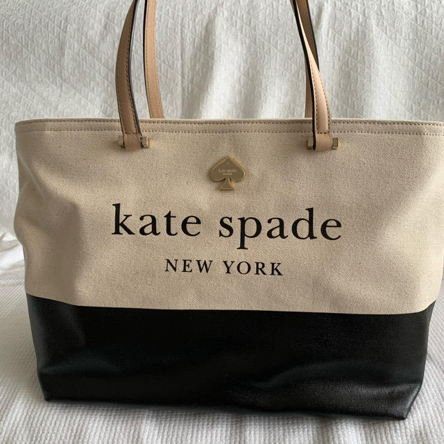 kate spade new york(ケイトスペードニューヨーク)の【値下げ】kate spade ２トーントートバッグ レディースのバッグ(トートバッグ)の商品写真