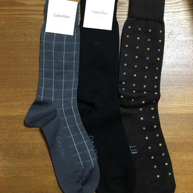 Calvin Klein(カルバンクライン)の『新品』メンズソックス　Calvin Klein 二足　dunhil 一足 メンズのレッグウェア(ソックス)の商品写真