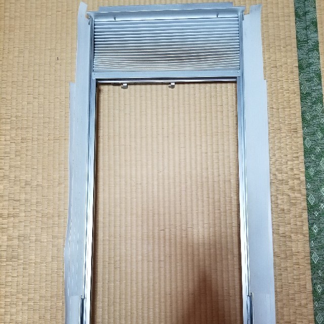 小泉ルームエアコン(窓型)スマホ/家電/カメラ