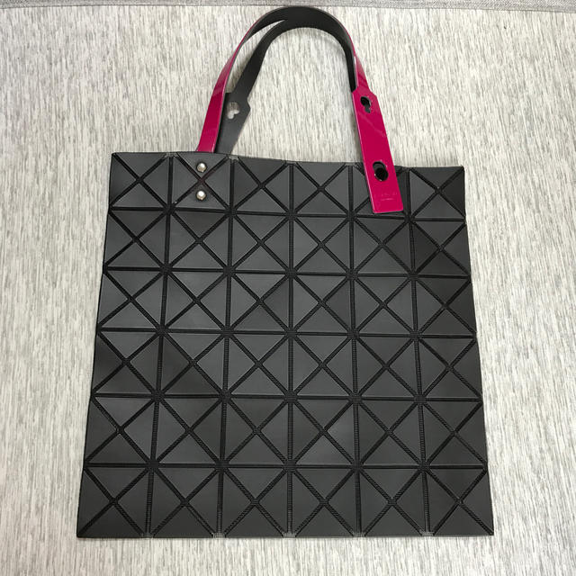 BAOBAO ISSEY MIYAKE トートバック レアカラー-