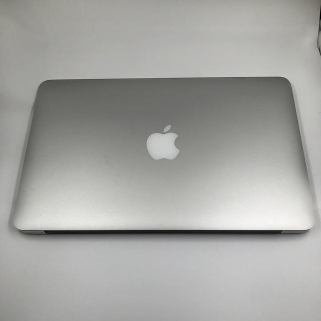 MacBook Air 11インチ A1370 Core2 SSD64GB