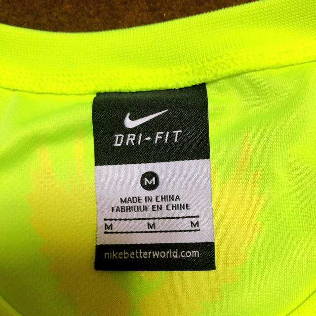 NIKE(ナイキ)の期間限定お値下げ！【Nike】dri fit Tシャツ レディースのトップス(Tシャツ(半袖/袖なし))の商品写真