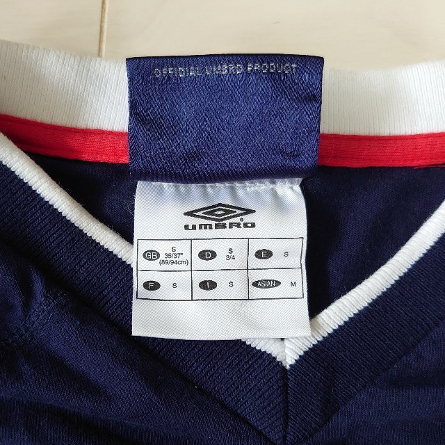 UMBRO(アンブロ)のアンブロ サッカーイングランド代表ロゴ入りTシャツ メンズのトップス(Tシャツ/カットソー(半袖/袖なし))の商品写真