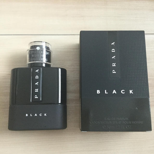 PRADA(プラダ)のらくまん様専用　PRADA ルナロッサ　50ml コスメ/美容の香水(香水(男性用))の商品写真