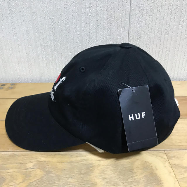 HUF(ハフ)のHUF ハフ ベースボールキャップ　新品未使用　送料無料　男女兼用 メンズの帽子(キャップ)の商品写真