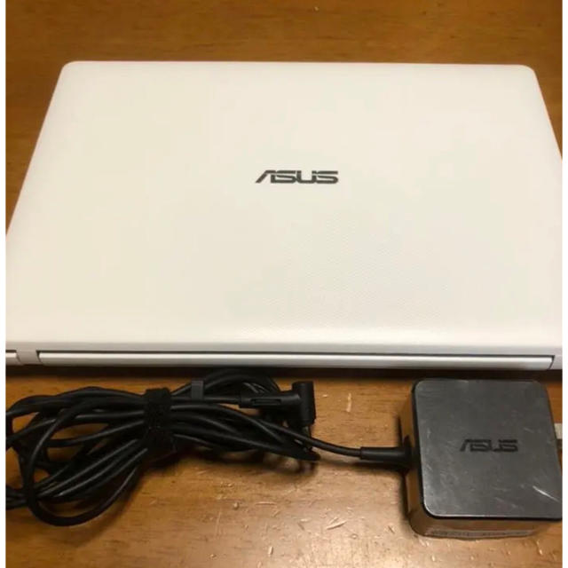 PC/タブレットASUS R103B★10.1インチ★小型★タッチパネル★win8