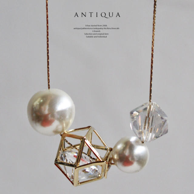 antiqua(アンティカ)のantiqua 大粒パールネックレス レディースのアクセサリー(ネックレス)の商品写真