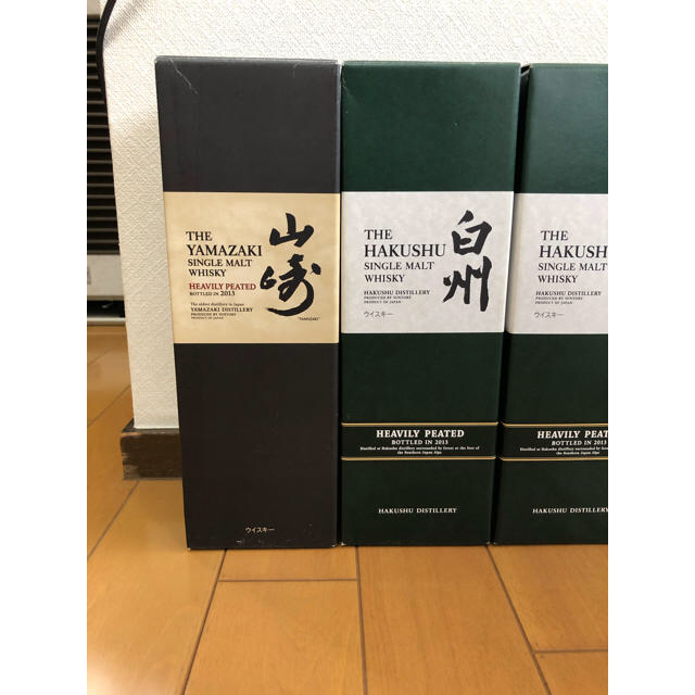 サントリー(サントリー)のサントリーウイスキー　山崎&白州　ヘビリーピーテッド　セット 食品/飲料/酒の酒(ウイスキー)の商品写真