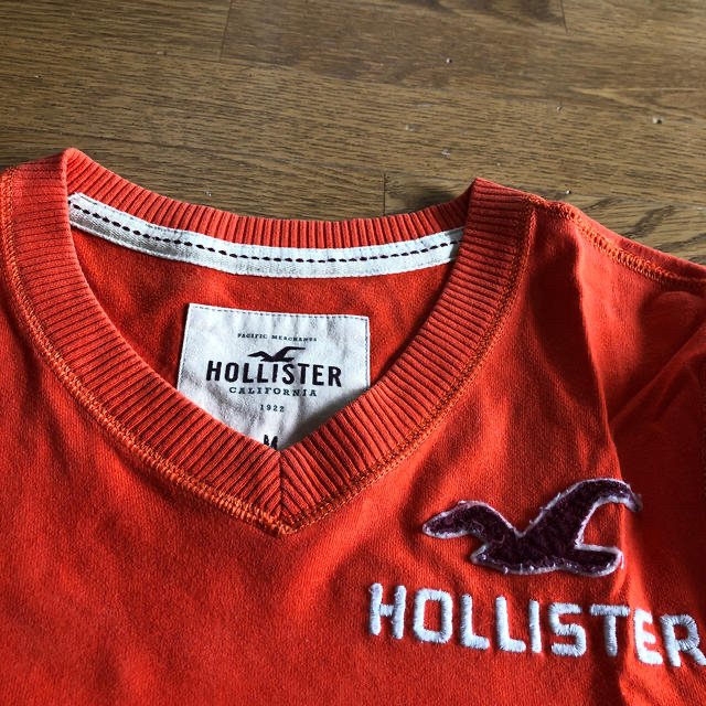 Hollister(ホリスター)のhollister Tシャツ メンズのトップス(Tシャツ/カットソー(七分/長袖))の商品写真