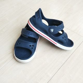 クロックス(crocs)のcrocs サンダル キッズ 17.5cm(サンダル)