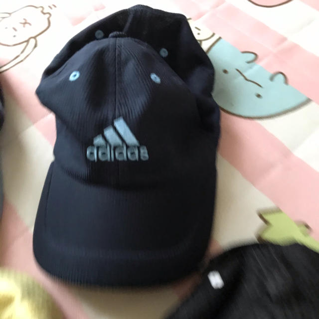 adidas(アディダス)のアディダス　キャップセット54〜57cm キッズ/ベビー/マタニティのこども用ファッション小物(帽子)の商品写真