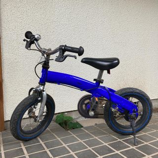 ビタミンパワーズファクトリー(VITAMIN POWERS FACTORY)のへんしんバイク 12インチ 青(自転車)