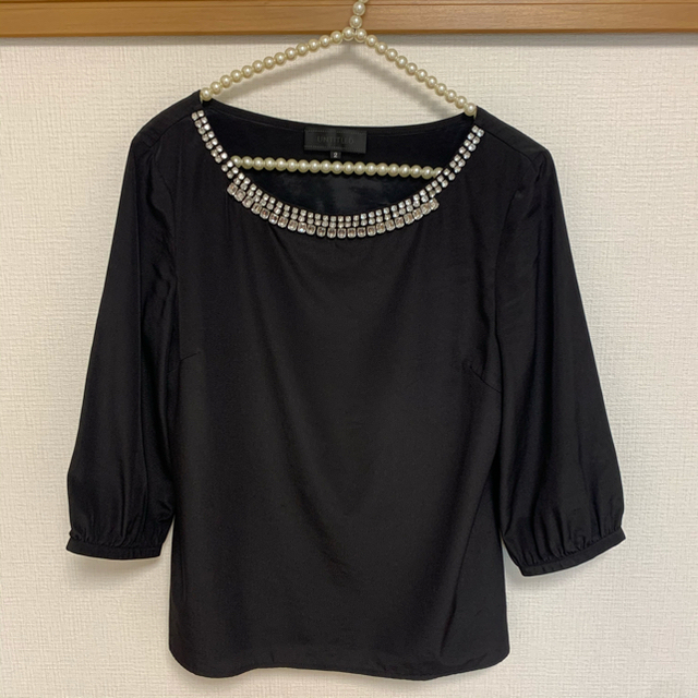 UNTITLED(アンタイトル)のUNTITLED スパンコールブラウス　BLACK🖤 レディースのトップス(シャツ/ブラウス(長袖/七分))の商品写真