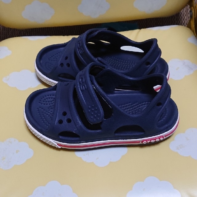 crocs(クロックス)のクロックス サンダル 15㎝ キッズ/ベビー/マタニティのベビー靴/シューズ(~14cm)(サンダル)の商品写真