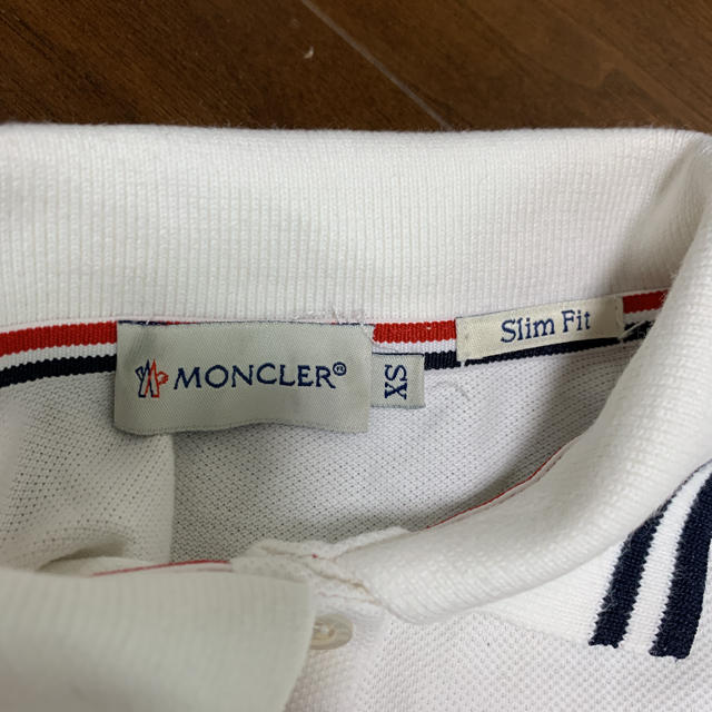 MONCLER(モンクレール)のモンクレール　Tシャツ　XS   レディースのトップス(ポロシャツ)の商品写真