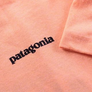 パタゴニア(patagonia)のパタゴニア patagonia p-6 ロゴTシャツ ピーチシャーベット  L(Tシャツ/カットソー(半袖/袖なし))