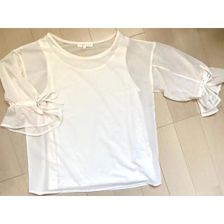 グローブ(grove)のgrove 美品　オフホワイトブラウス　タンクトップ付き(シャツ/ブラウス(半袖/袖なし))