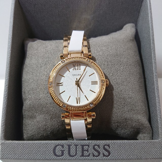 未使用品☆27,500円→6,000円☆GUESS(ゲス)腕時計レディース⑤ - 腕時計