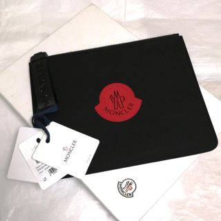 モンクレール(MONCLER)のモンクレール　クラッチバッグ　クラッチ　メンズ　新品　未使用　格安(セカンドバッグ/クラッチバッグ)