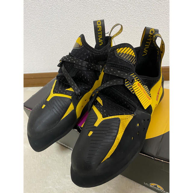 新品・未使用】スポルティバ ソリューションコンプ EU39.5-