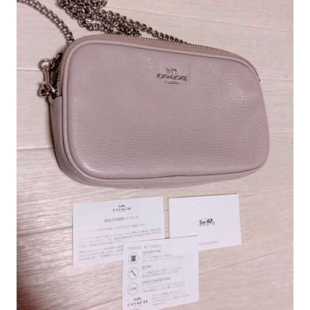 COACH(コーチ)のコーチ ポシェット グレー ベージュ レディースのバッグ(ショルダーバッグ)の商品写真