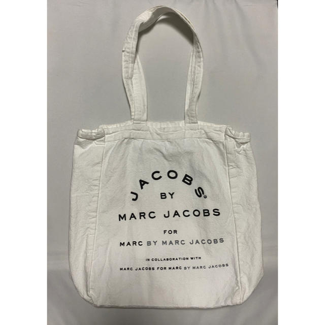 MARC BY MARC JACOBS(マークバイマークジェイコブス)のマークバイマークジェイコブス ロゴ トートバッグ エコバッグ ホワイト レディースのバッグ(トートバッグ)の商品写真