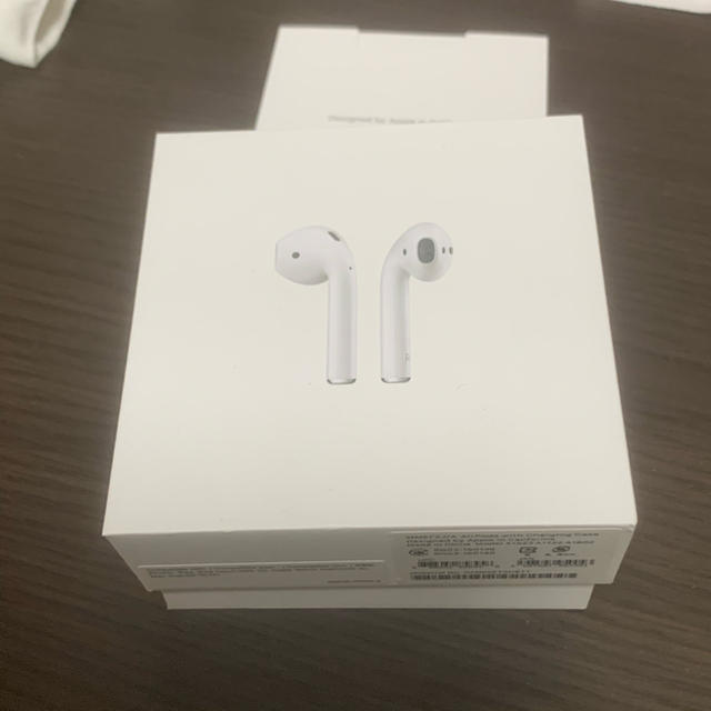 AirPods