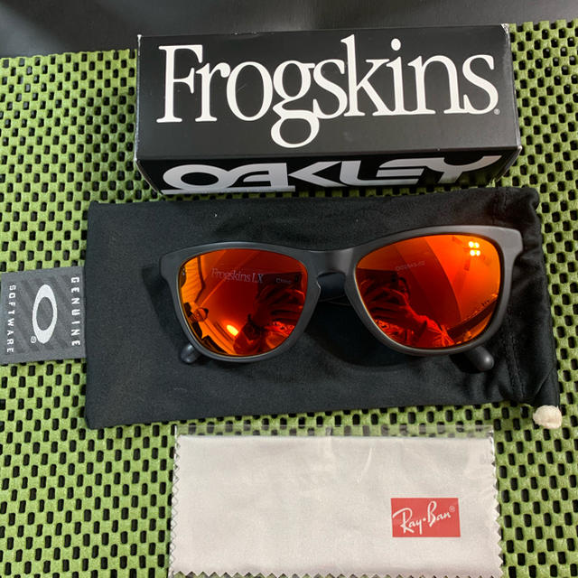 Oakley(オークリー)の#6  サングラス レディースのファッション小物(サングラス/メガネ)の商品写真