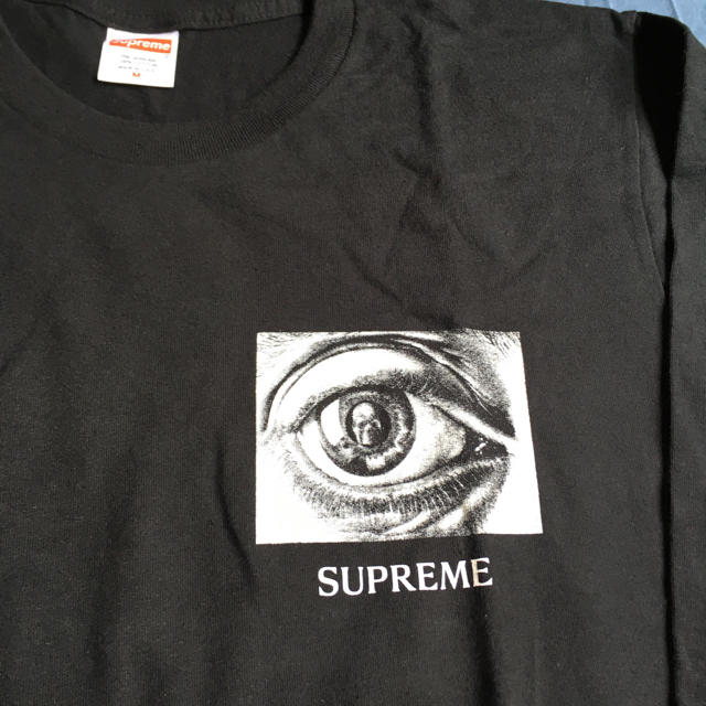 Supreme(シュプリーム)の新品 M Supreme M.C. Escher Eye L/S Tee ロンT メンズのトップス(Tシャツ/カットソー(七分/長袖))の商品写真