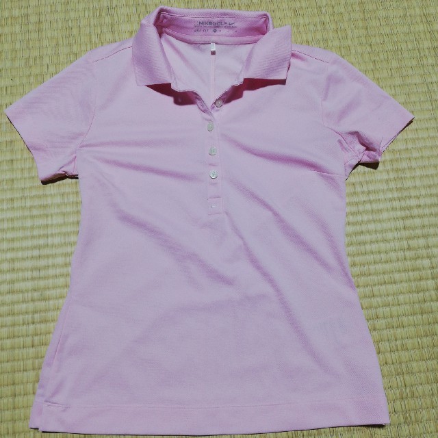 NIKE(ナイキ)のNIKE  golf ポロシャツ　M レディースのトップス(ポロシャツ)の商品写真