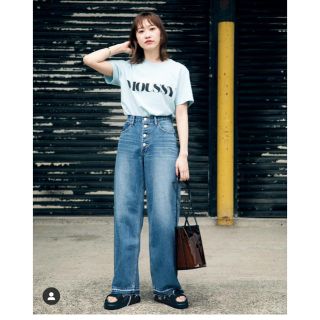 マウジー(moussy)のmoussy Tシャツ　ブラック(Tシャツ(半袖/袖なし))