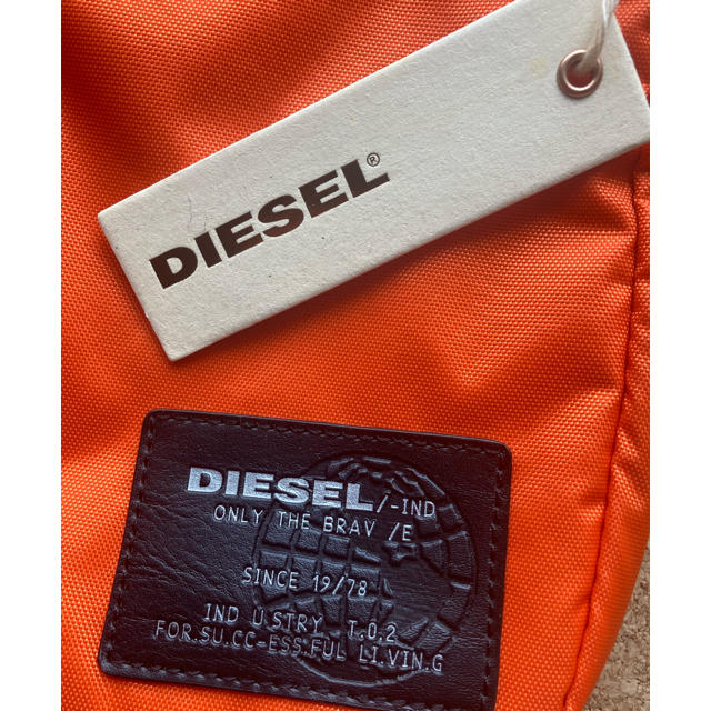 DIESEL(ディーゼル)のkyocharno様専用【新品未使用】DIESEL ショルダーバッグ メンズのバッグ(ショルダーバッグ)の商品写真