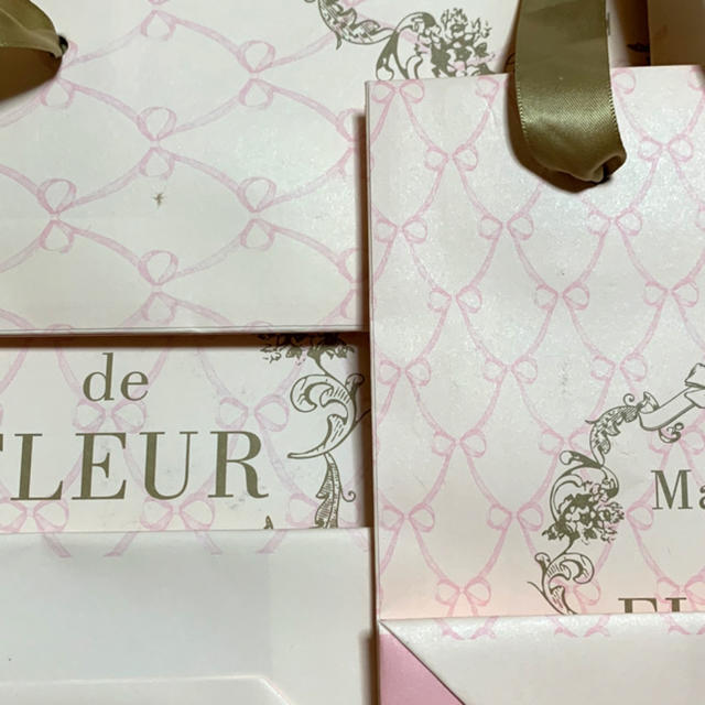 Maison de FLEUR(メゾンドフルール)のメゾンドフルール　ショップ袋 レディースのバッグ(ショップ袋)の商品写真